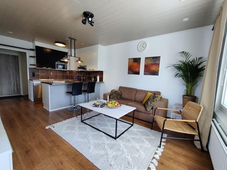 Private Apartment Near Ruissalo, Castle, Harbour - Ac, Free Parking Turku Exterior photo